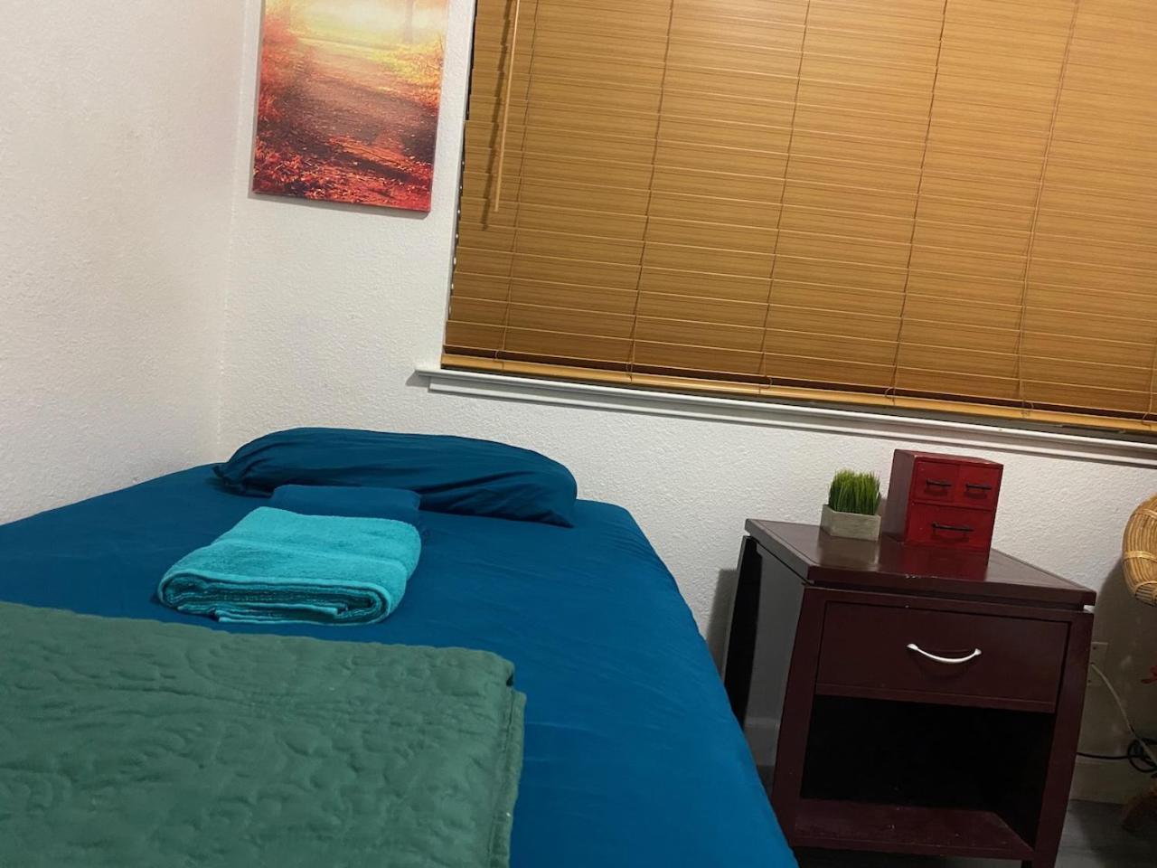 Whole Family - Wolfgram Hostel Sacramento Ngoại thất bức ảnh